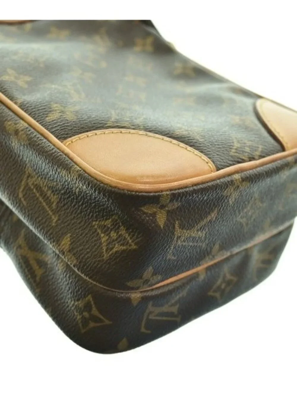 Louis Vuitton Shoulder - Picture 11 of 11